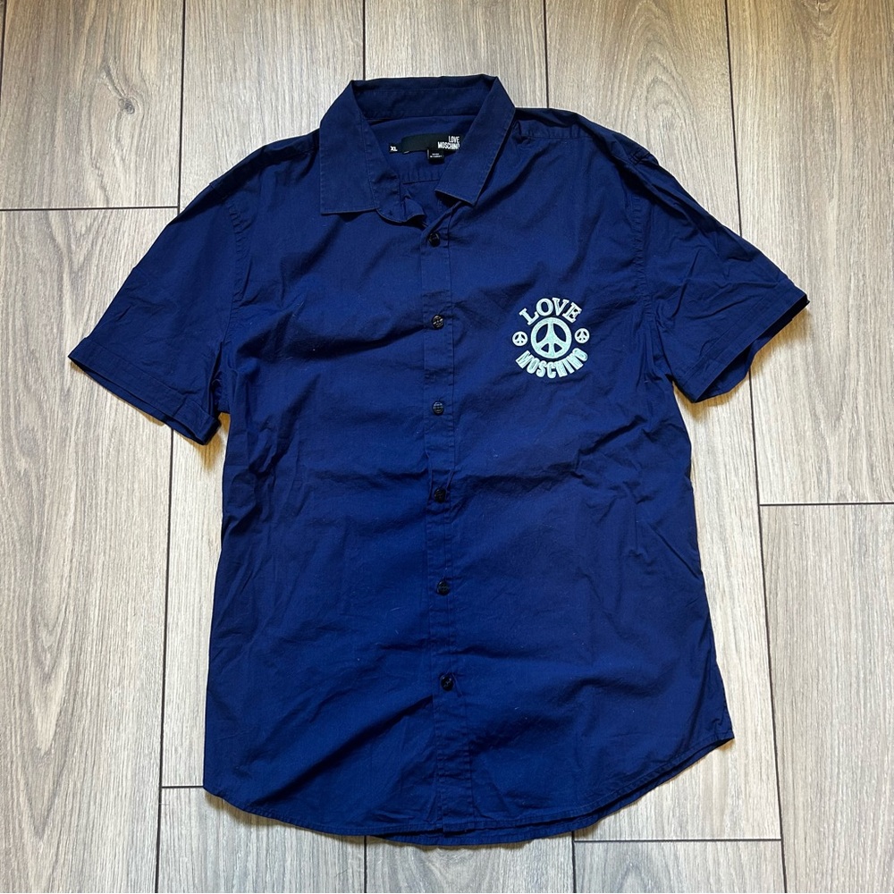 Love Moschino Short-Sleeve Button-Down with Chest Logo